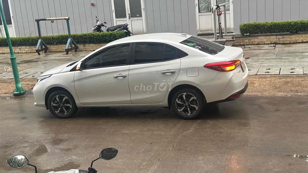 Toyota Vios 2024 photo 4