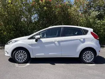 Ford Fiesta 2011 photo 5