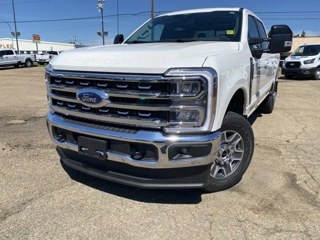 Ford Super Duty F-350 2026 photo 2