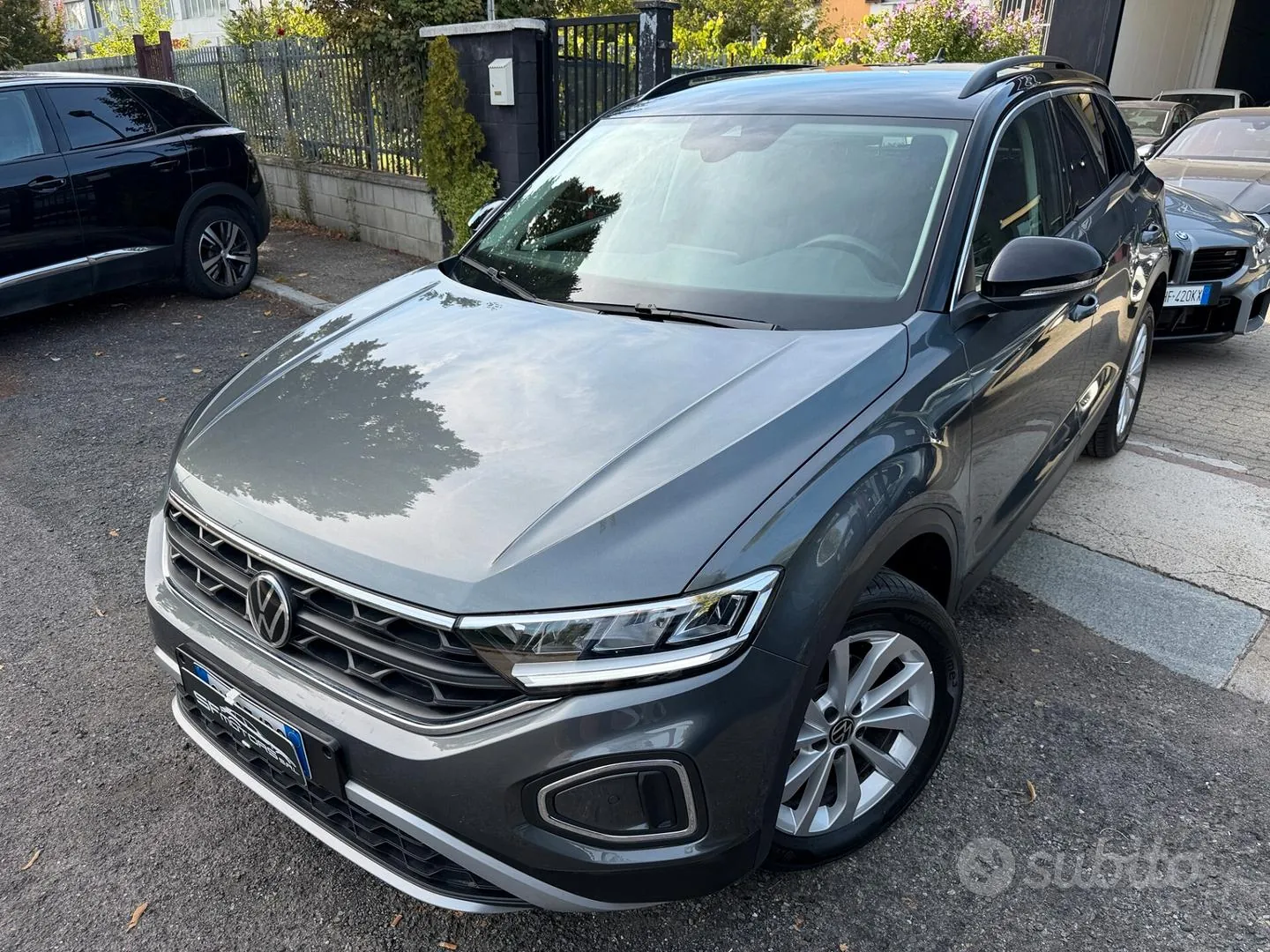 Volkswagen T-Roc 2024 photo 3