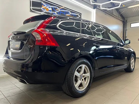 Volvo V60 2016 photo 5