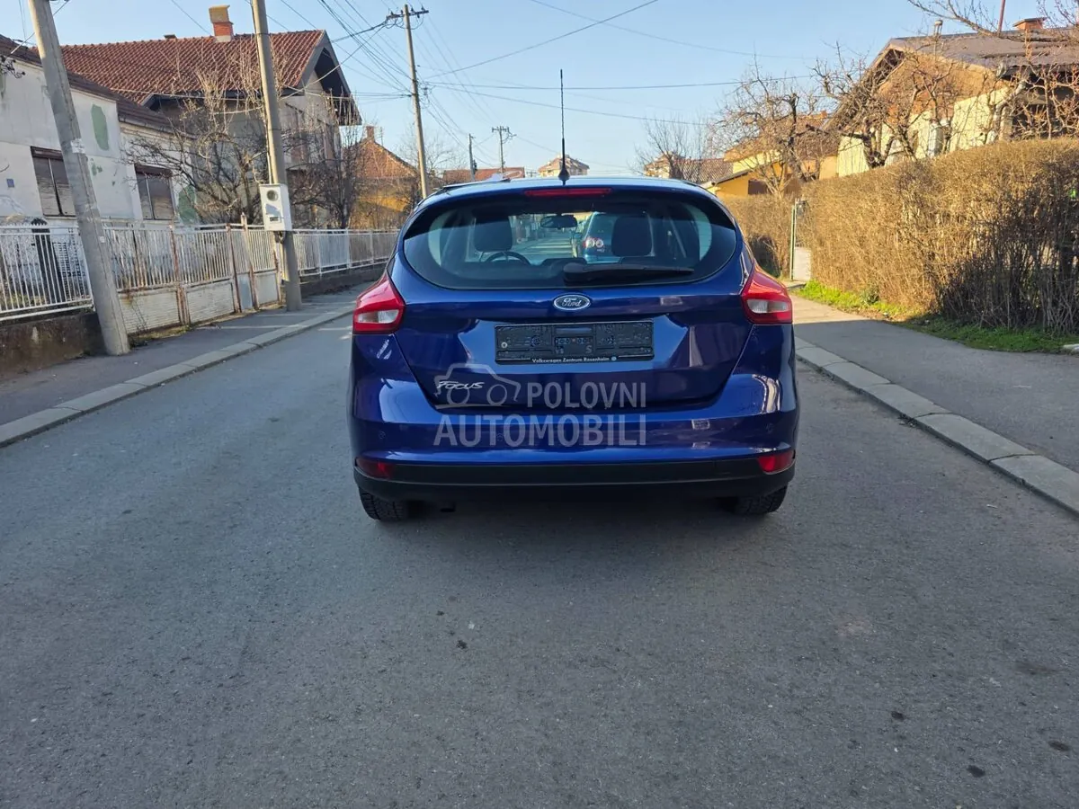 Ford Focus 2015 photo 3