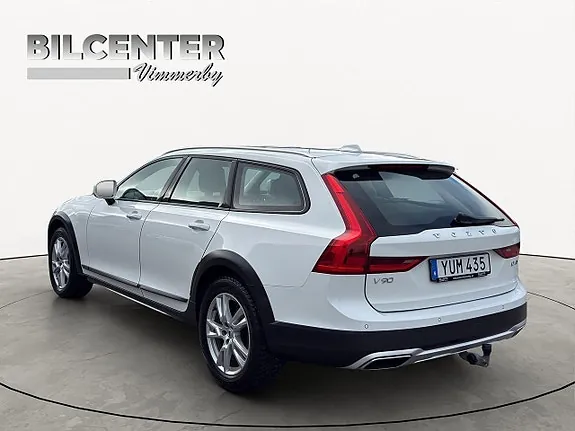 Volvo V90 Cross Country 2018 photo 4