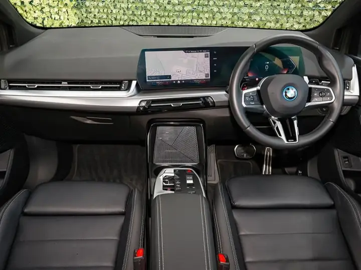 BMW 2 Series Active Tourer 2025 photo 4