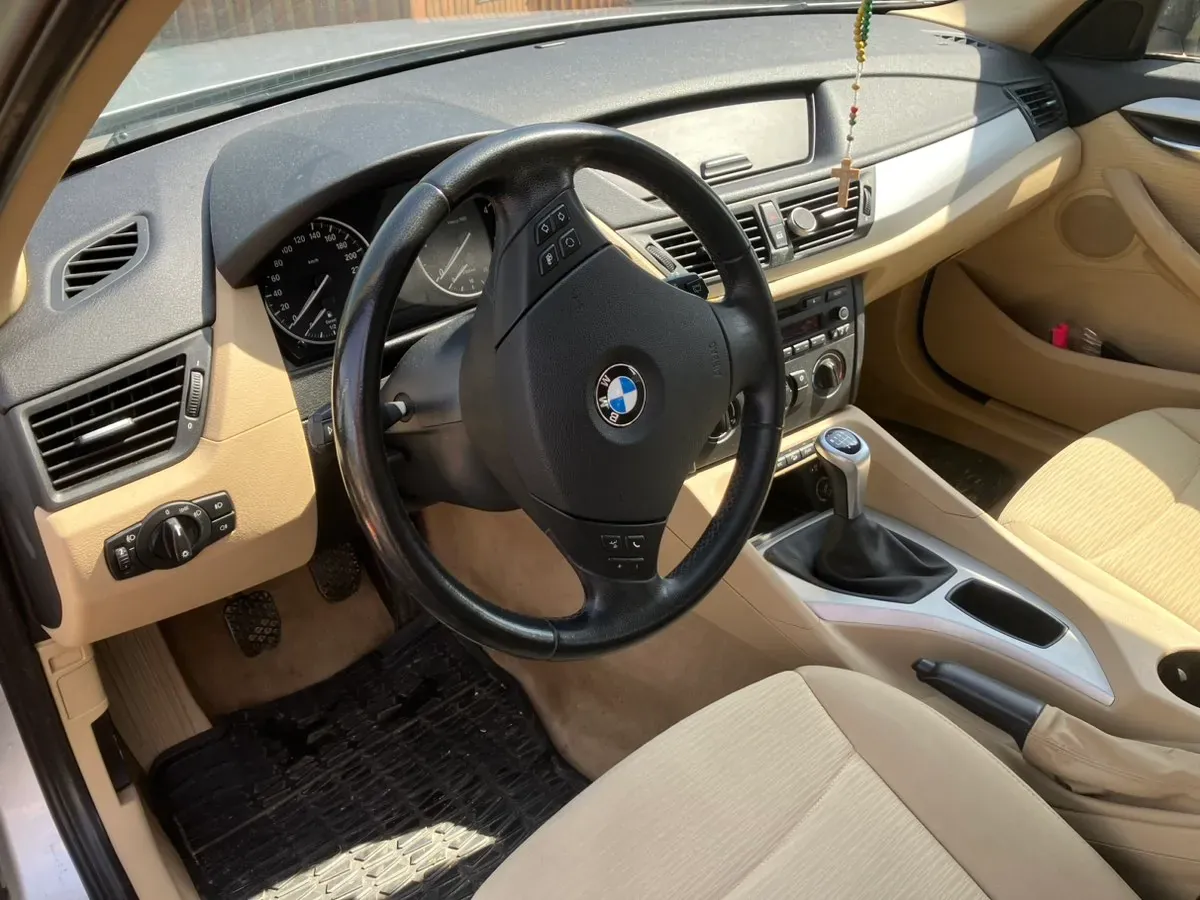 BMW X1 2010 photo 3