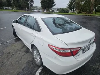 Toyota Camry 2017 photo 4