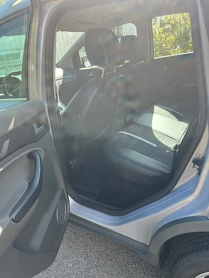 Ford Kuga 2011 photo 3
