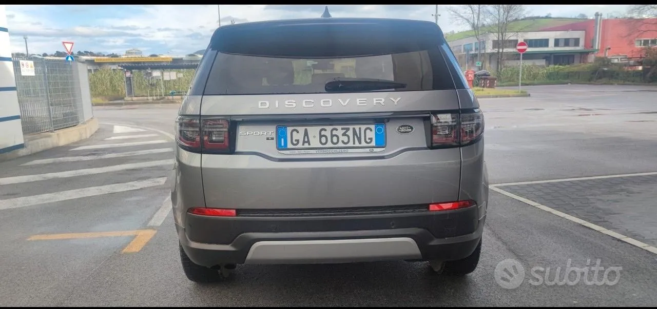 Land Rover Discovery Sport 2020 photo 4