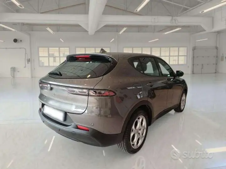 Alfa Romeo Tonale 2023 photo 3