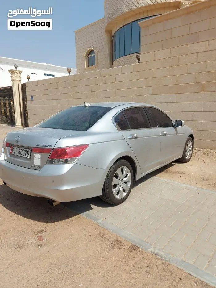 Honda Accord 2010 photo 2