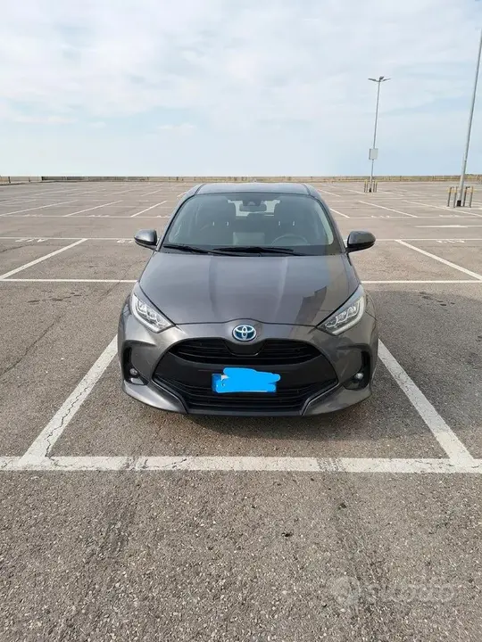 Toyota Yaris Hybrid
