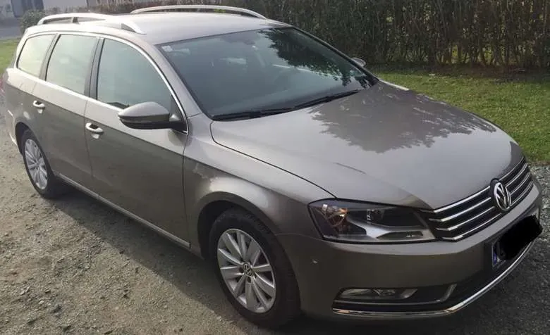 Volkswagen Passat 2013 photo 2