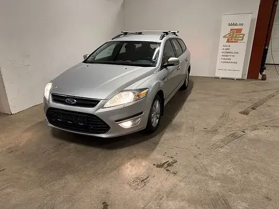 Ford Mondeo 2011 photo 2
