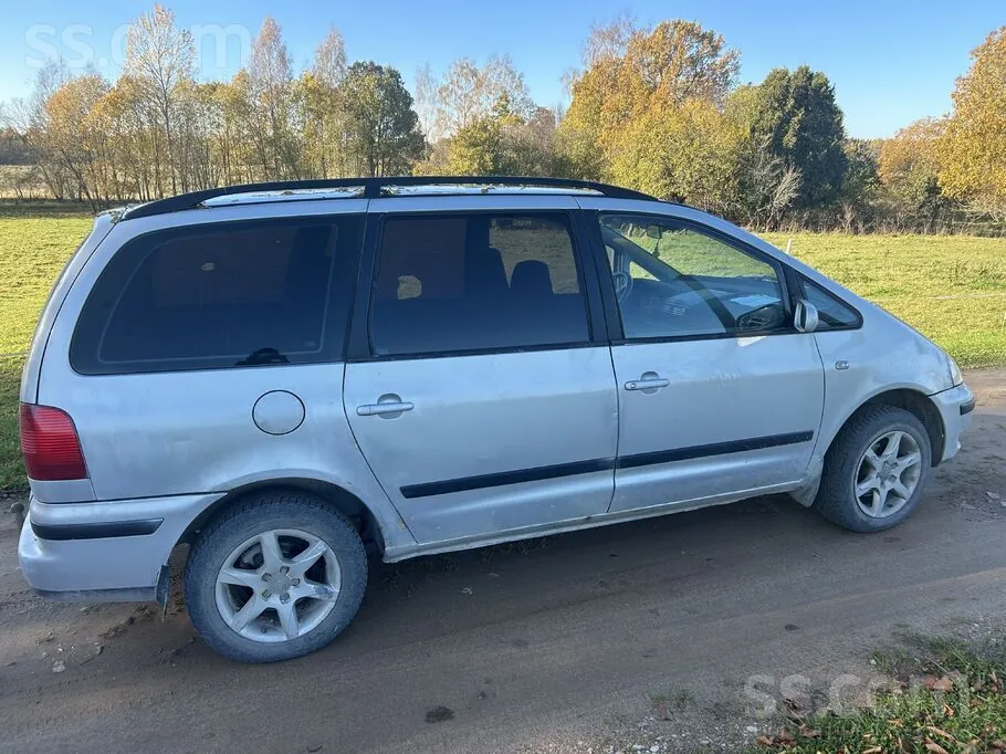 Volkswagen Sharan 2000 photo 3