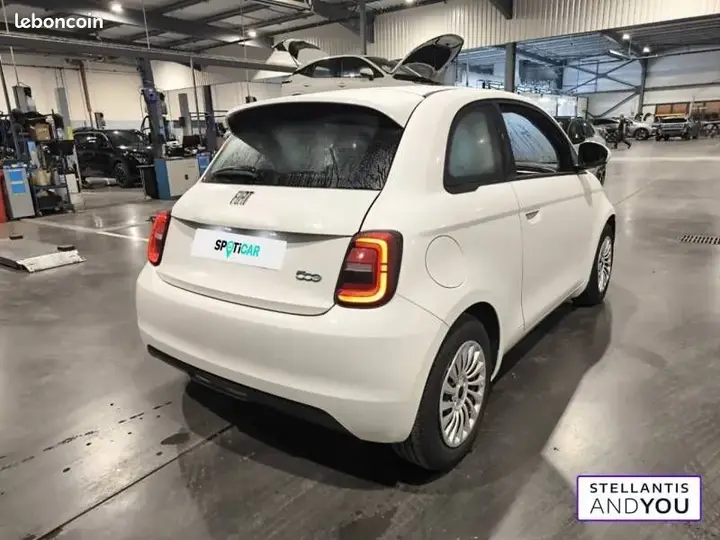 Fiat 500 2023 photo 3