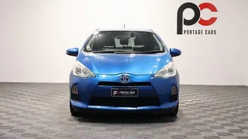 Toyota Aqua 2012 photo 3