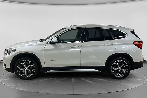 BMW X1 2016 photo 2