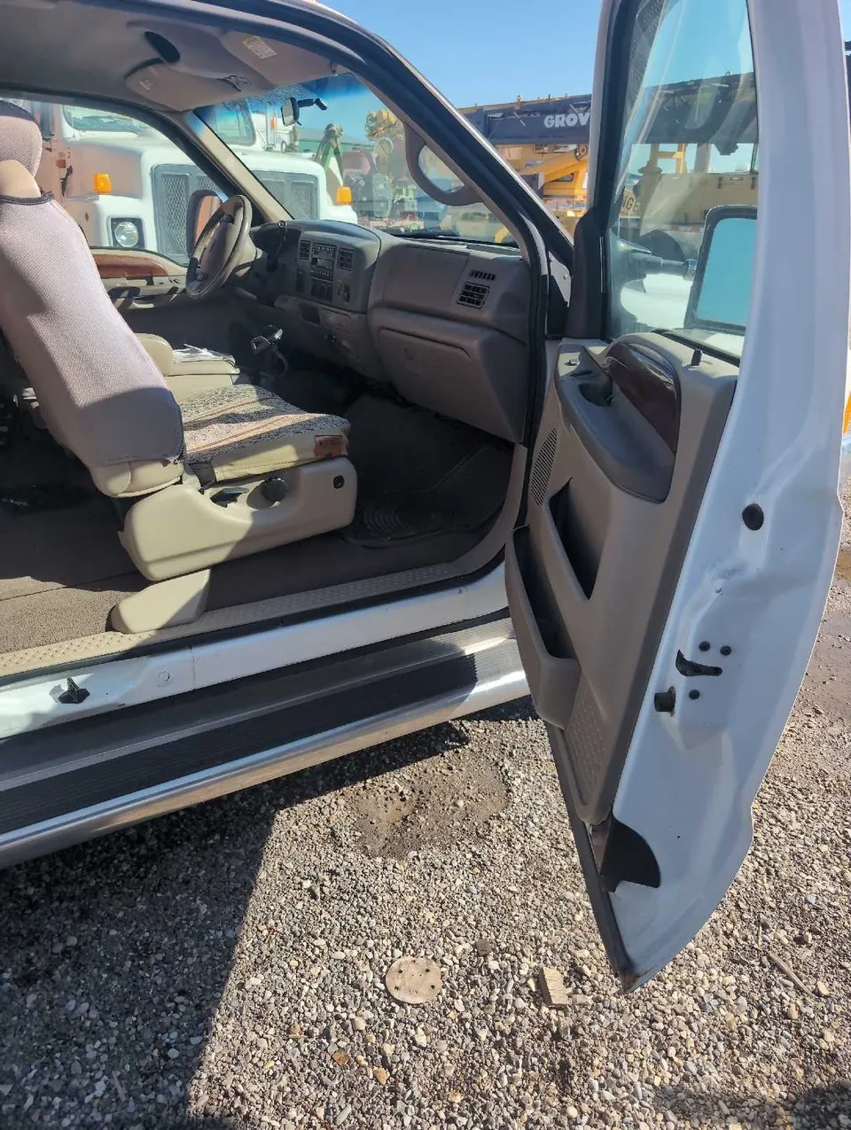 Ford F-350 Lariat 2001 photo 5