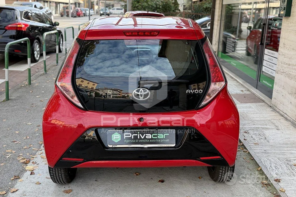 Toyota Aygo 2015 photo 5