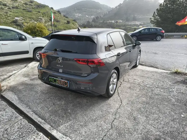 Volkswagen Golf 2023 photo 3