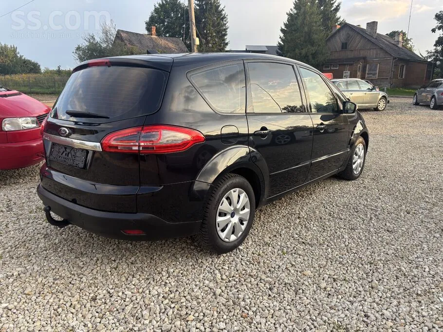 Ford S-Max 2014 photo 4