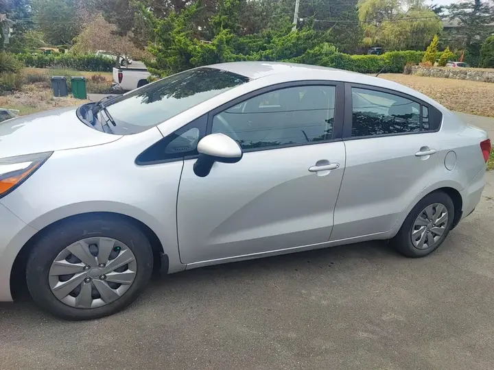 Kia Rio 2017 photo 2