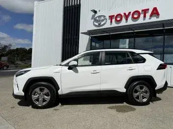Toyota Rav4 2024 photo 3