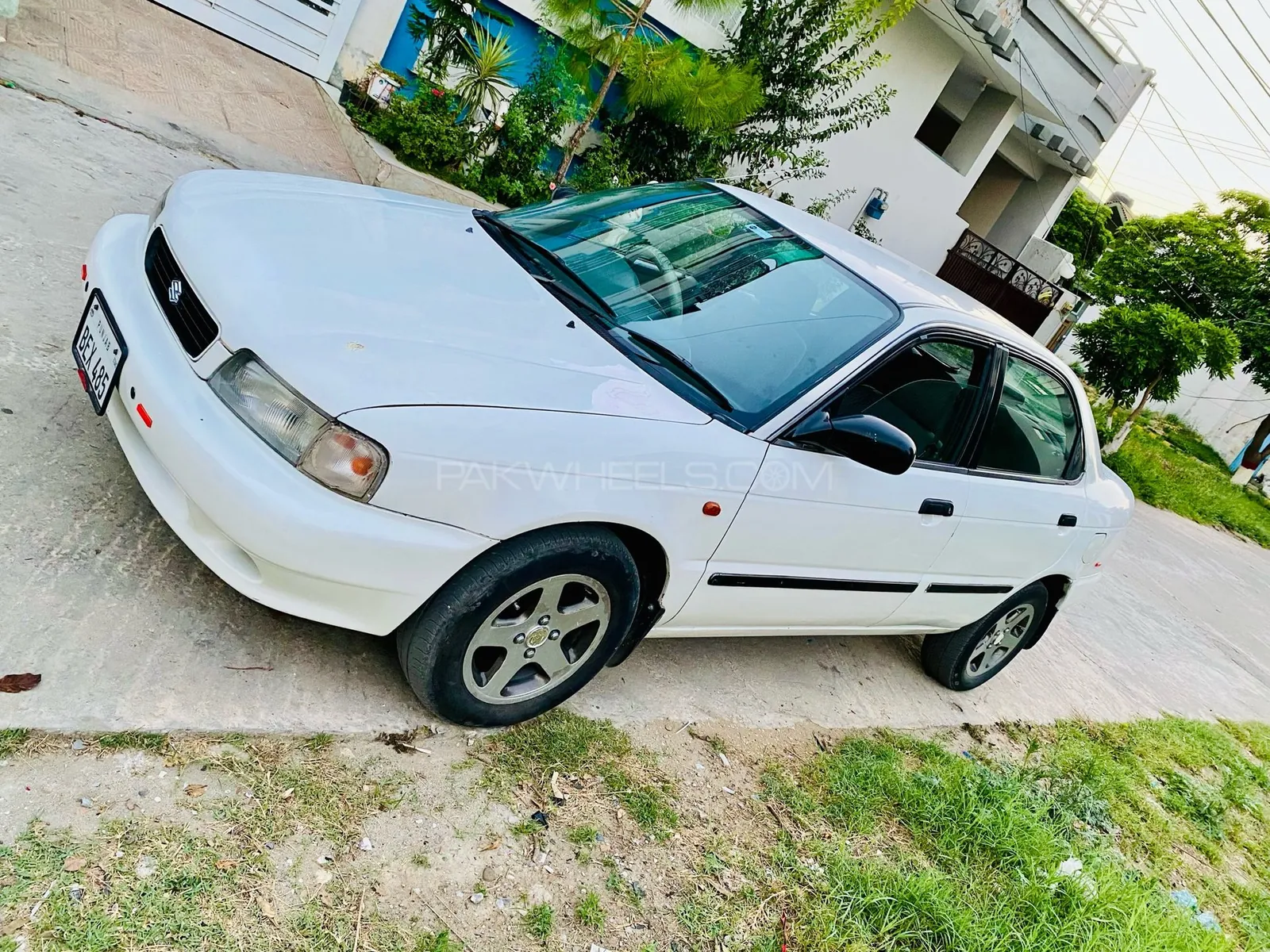 Suzuki Baleno