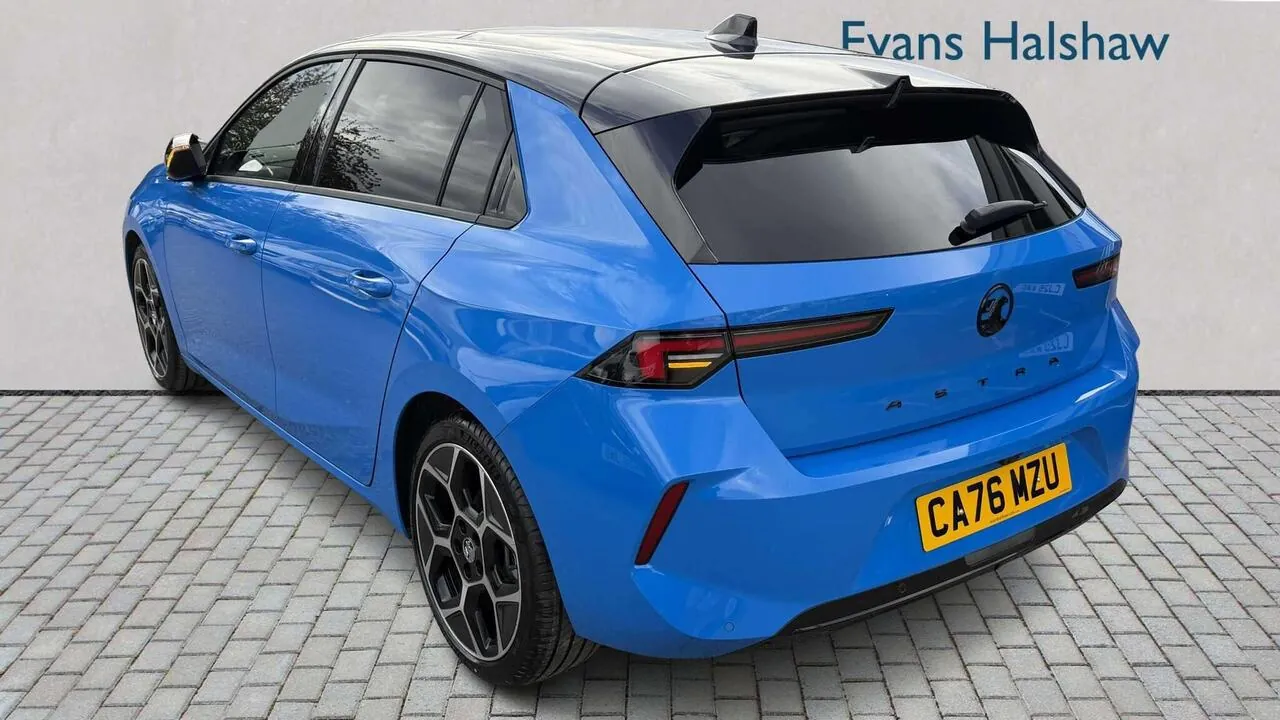 Vauxhall Astra 2022 photo 4