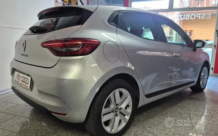 Renault Clio 2022 photo 4