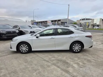 Toyota Camry 2022 photo 5