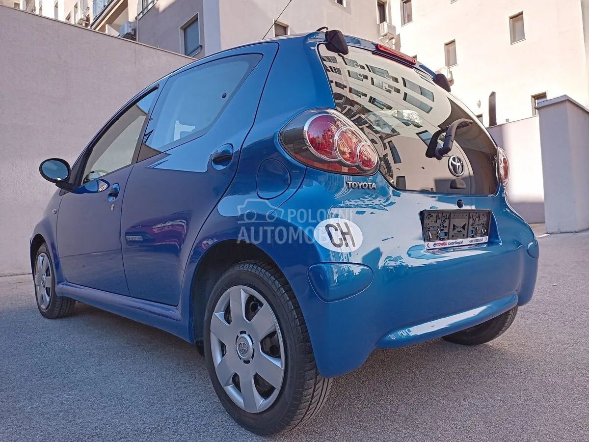 Toyota Aygo 2011 photo 4