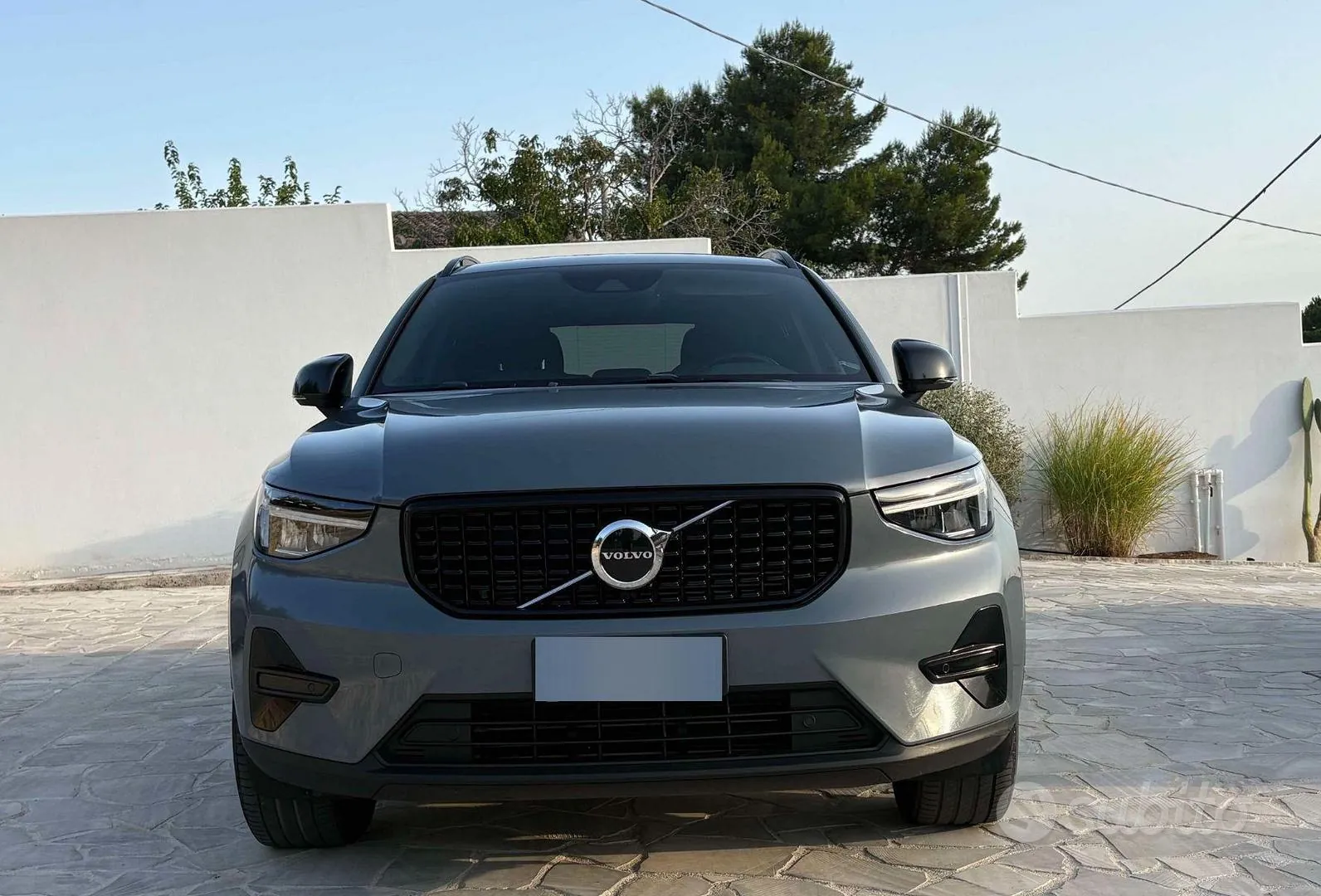 Volvo Xc40 2023 photo 4