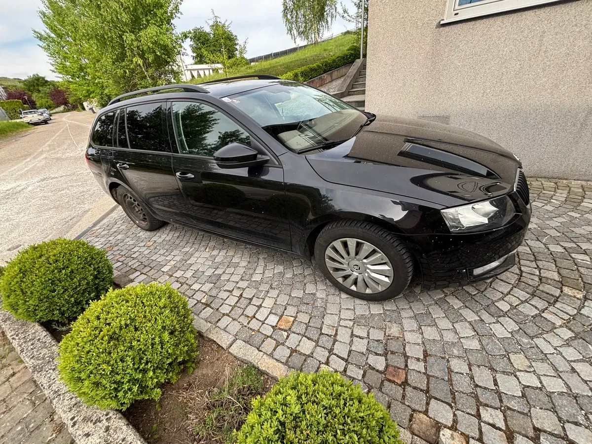 Skoda Octavia 2016 photo 2