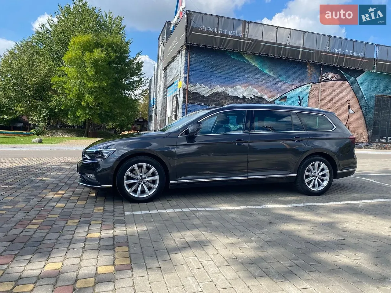 Volkswagen Passat 2023 photo 4