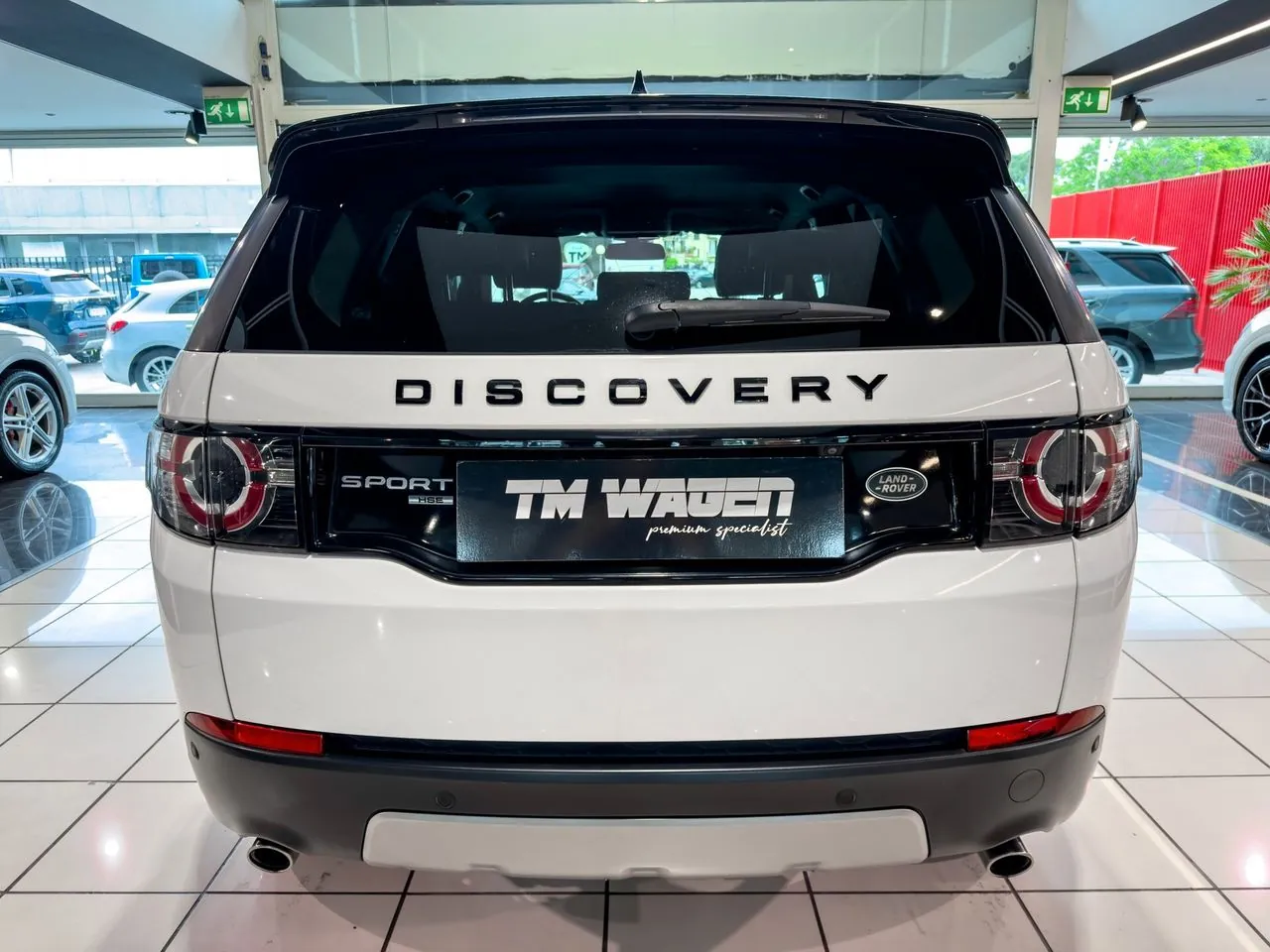 Land Rover Discovery Sport 2017 photo 5