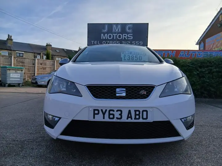 Seat Ibiza 2014 photo 4