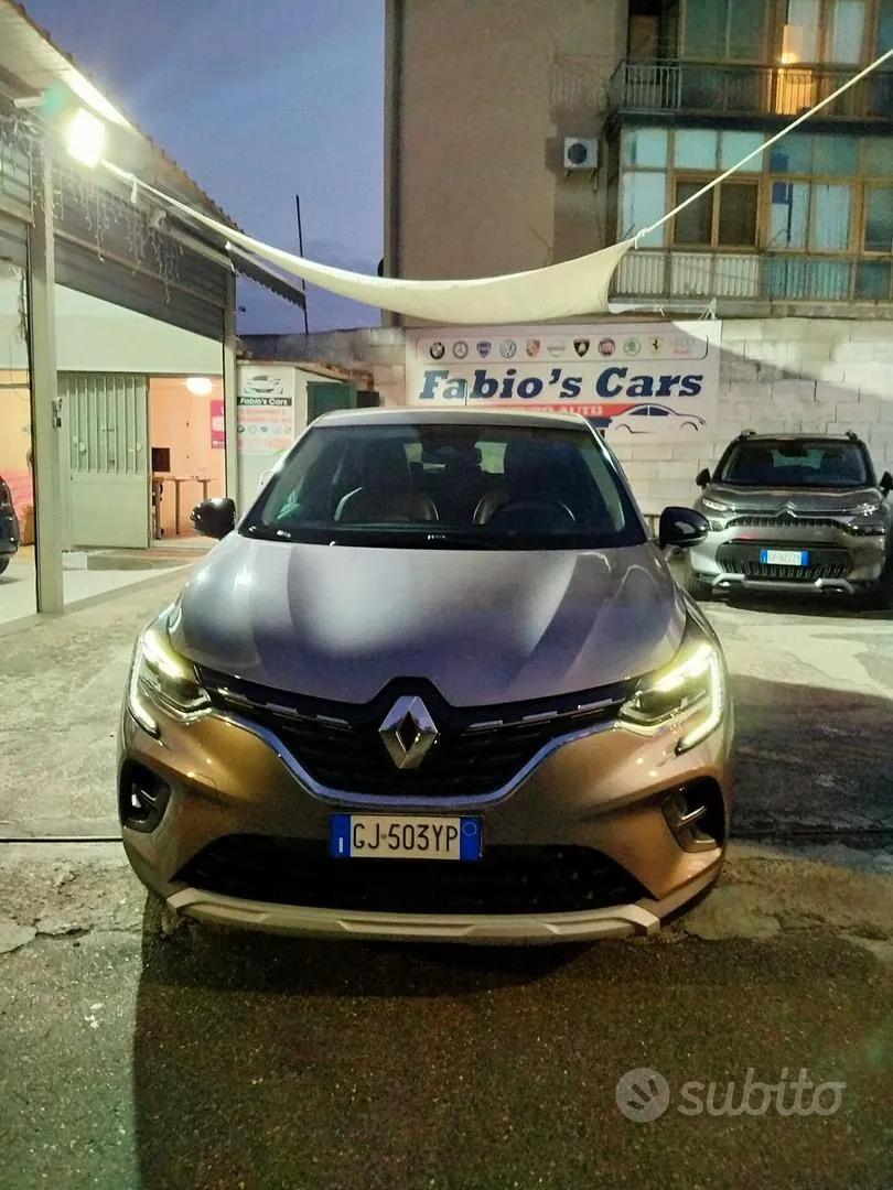 Renault Captur 2022 photo 4