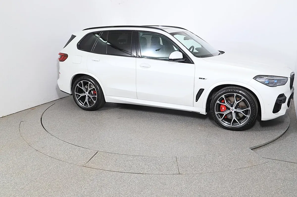 BMW X5 2023 photo 3