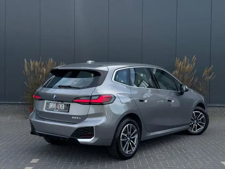 BMW 2 Series Active Tourer 2023 photo 3