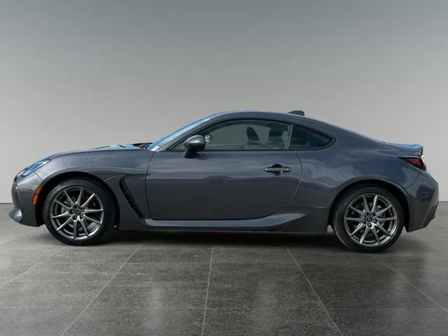 Subaru Brz 2023 photo 2
