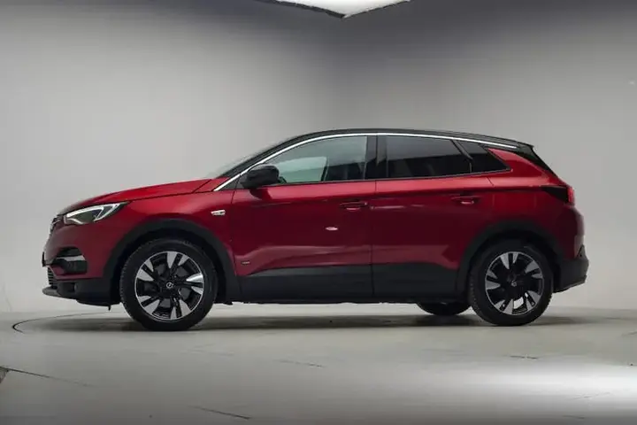 Opel Grandland 2021 photo 2