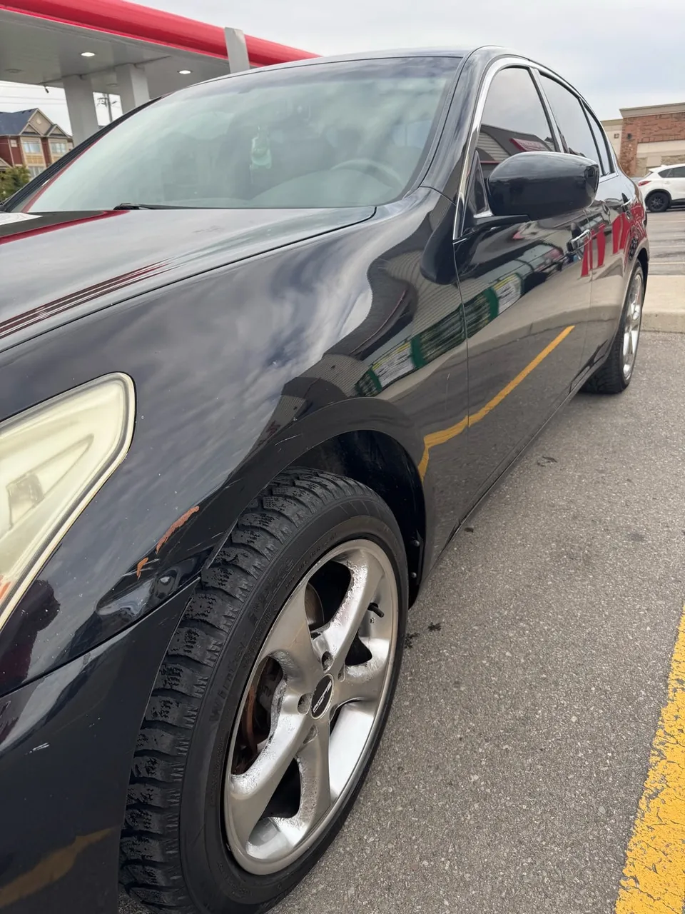 Infiniti G37X 2010 photo 3