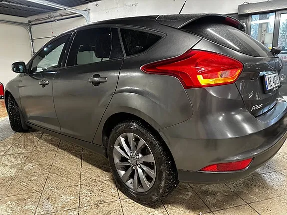 Ford Focus 2016 photo 3