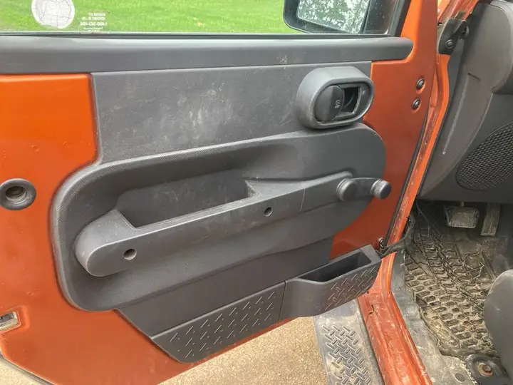 Jeep Wrangler 2010 photo 5
