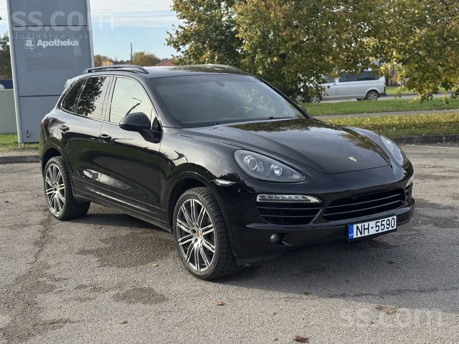 Porsche Cayenne 2010 photo 3