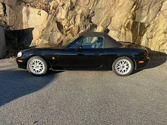 Mazda Mx-5 1999 photo 3