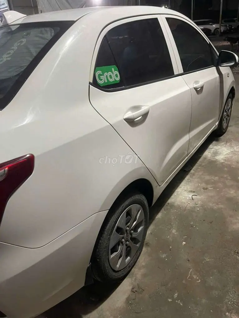 Hyundai Grand I10 2017 photo 2