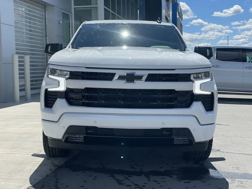 Chevrolet Silverado 1500 2026 photo 2