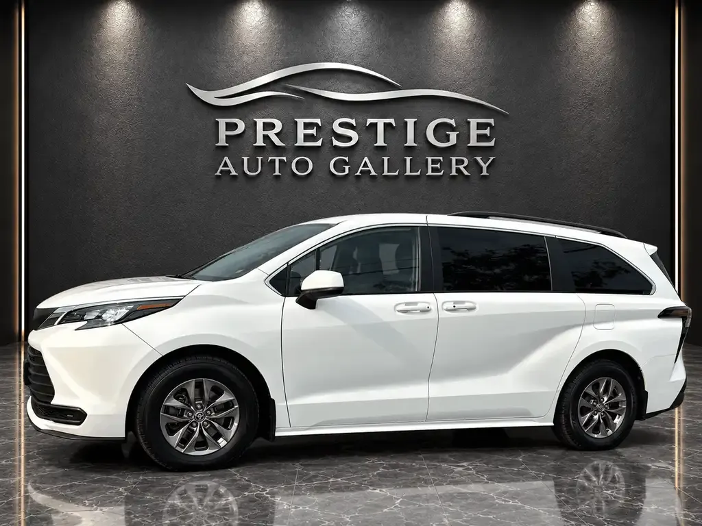 Toyota Sienna 2021 photo 4